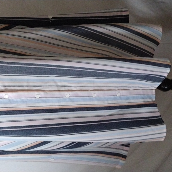 SOLEILLEE WOMEN LONG SLEEVE TOP - Picture 3 of 10